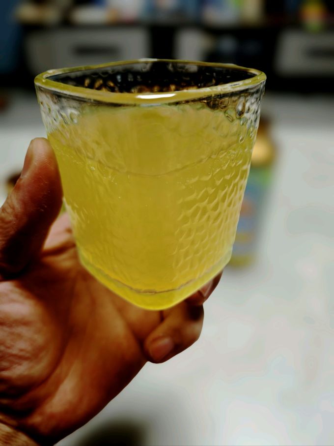 华洋起泡饮用水
