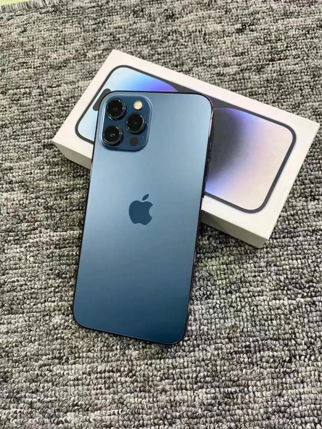 从超瓷晶到钛金属，iPhone为什么确实一代比一代结实