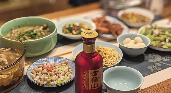黄酒这周双双涨停、阳澄湖月底开捕：中秋头一回喝黄酒的人，首购路线我替你捋好了