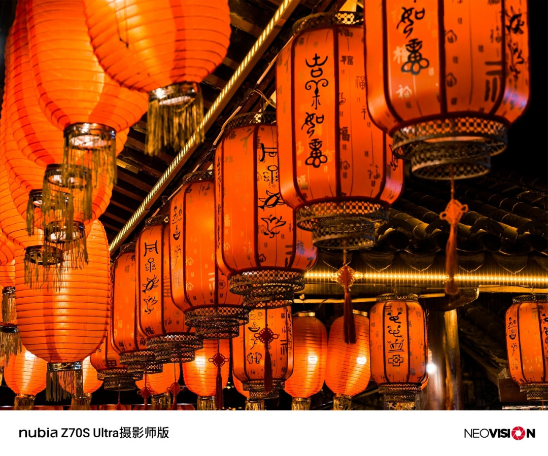 摄影师版降到3500,但3199再也回不去了:35mm党买努比亚影像旗舰前,把曲线、套装和9·16都看完