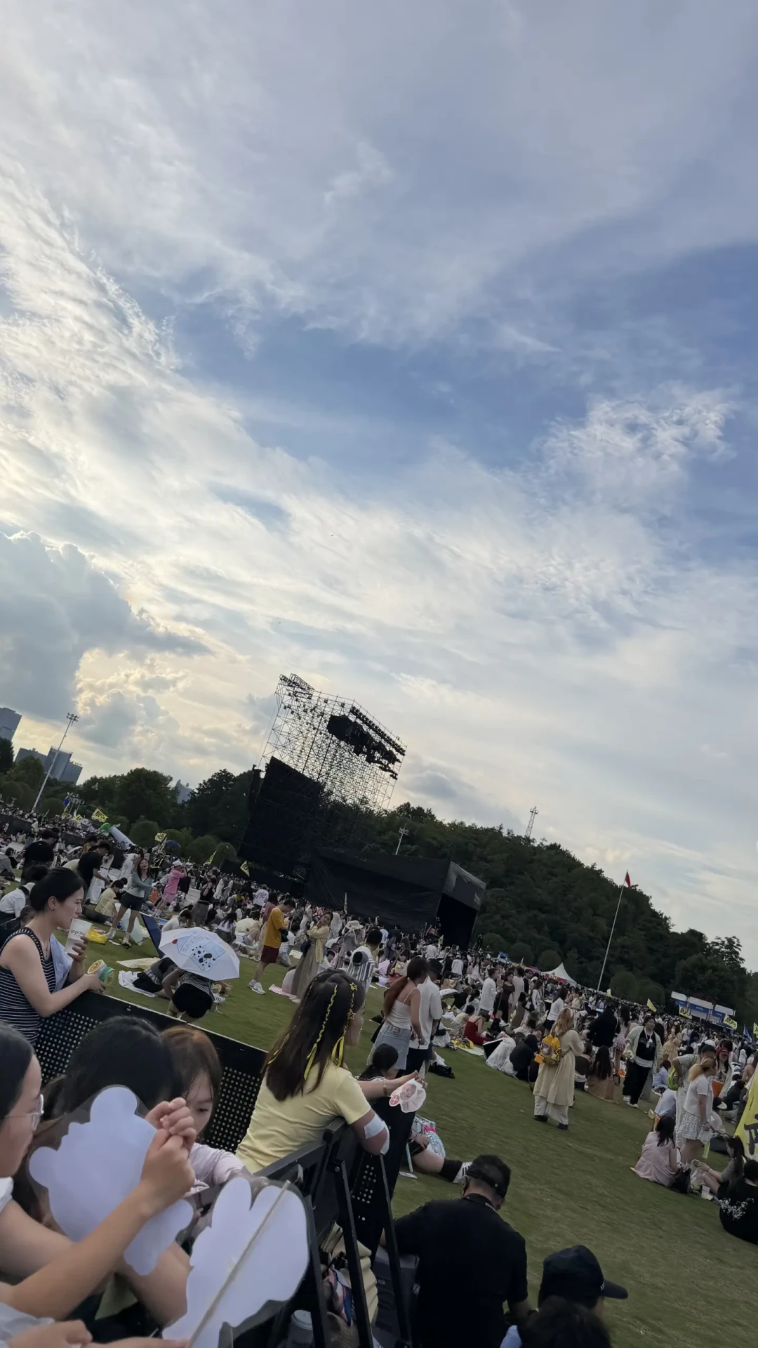 gapday常州站阵容官宣:鹿晗两天连演,评论区全是“何时开票”——抢票前,先把贵阳站留下的四件事算清楚