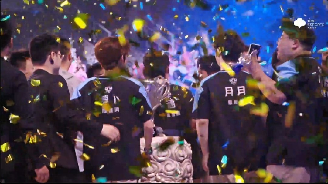 TTG 4:3狼队拿下夏决:艾琳签名已开售、小胖FMVP皮肤还没官宣,最容易买错的三样先分清