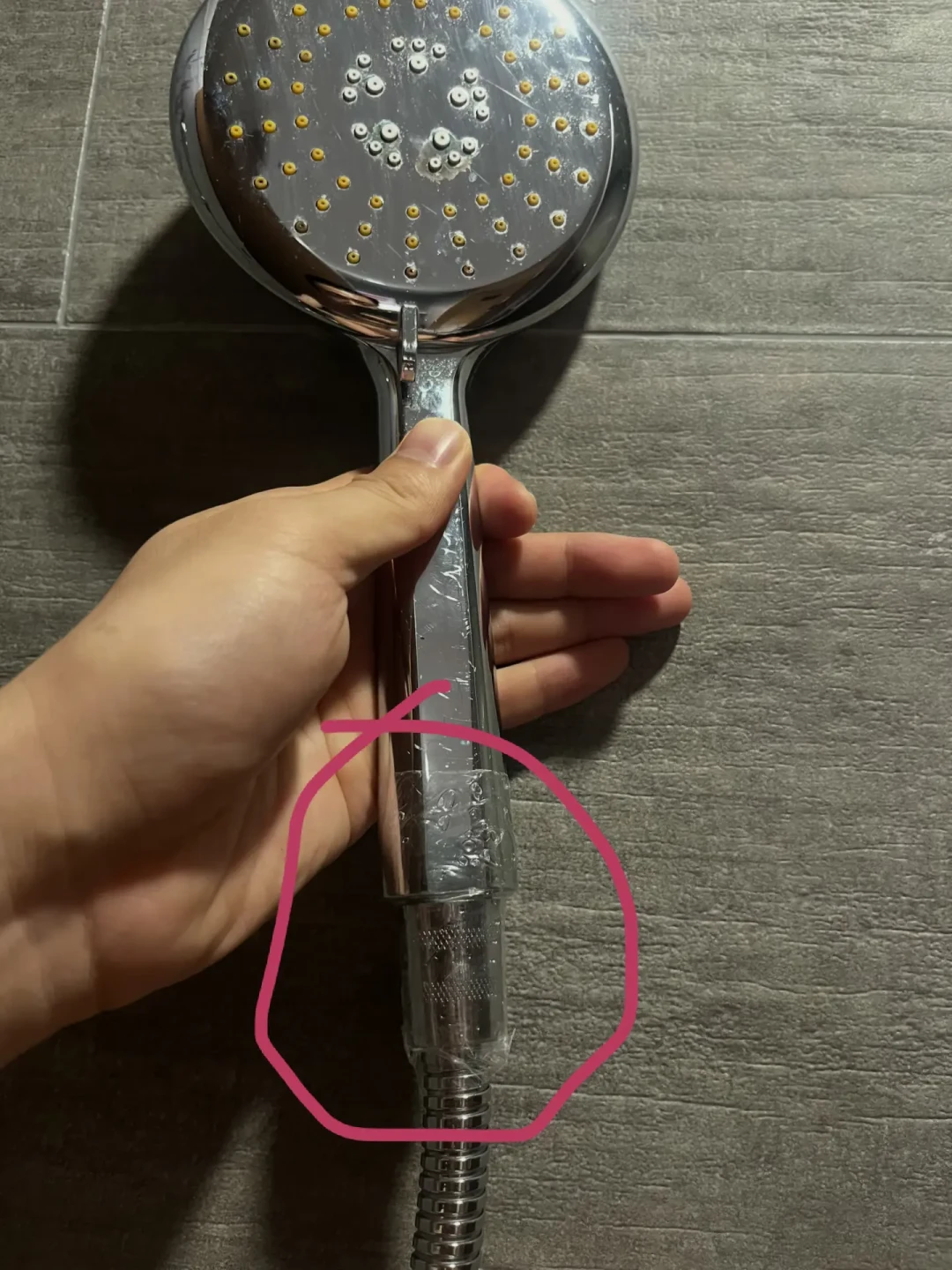 亚朵客房的花洒被
