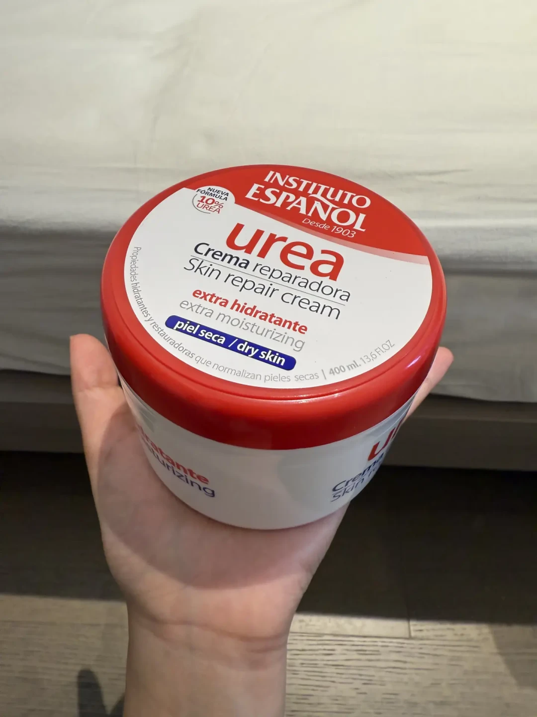 一入秋睡被窝就痒得像虫爬,医生的第一张处方却是