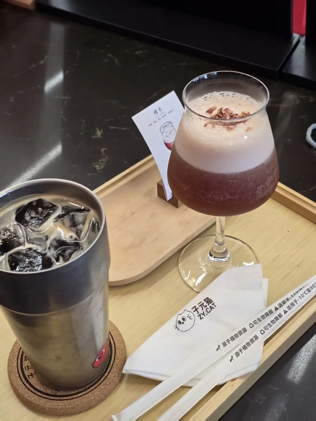 银行关店,却往里装咖啡机:想薅这杯