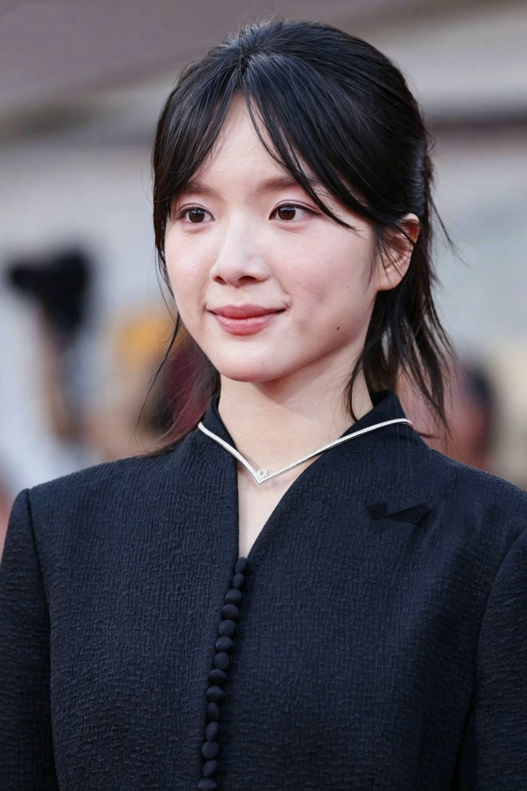 威尼斯金狮大爆冷:场刊2.9的《女人,未知》双奖通吃,两部场刊热门各差一步——先别急着站队,把这三层事实捋完