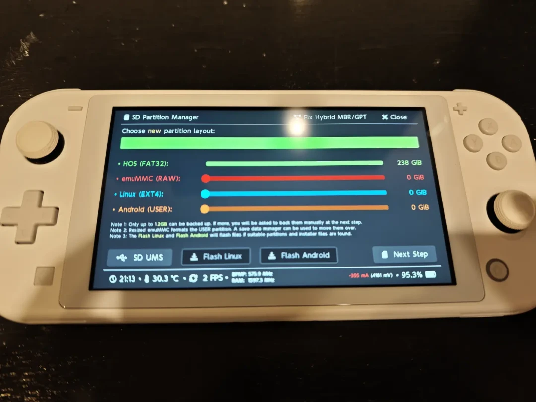 满改Switch Lite正刷屏闲鱼:霍尔永不漂移、14000毫安、全贴合通透屏,哪样是升级哪样是话术?