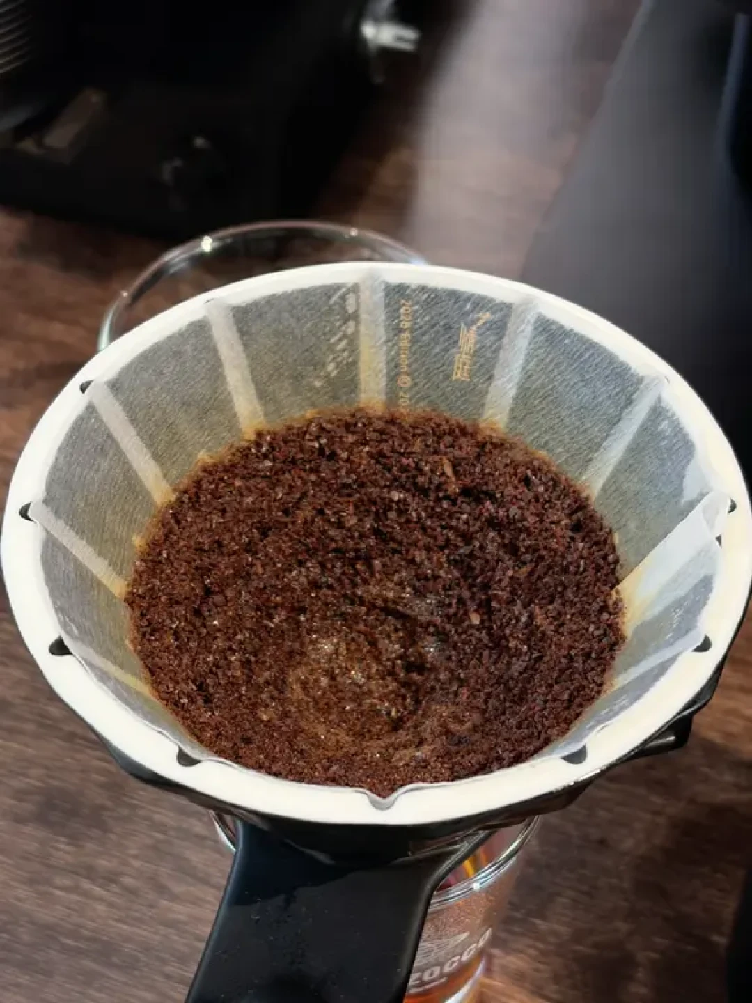 一边是