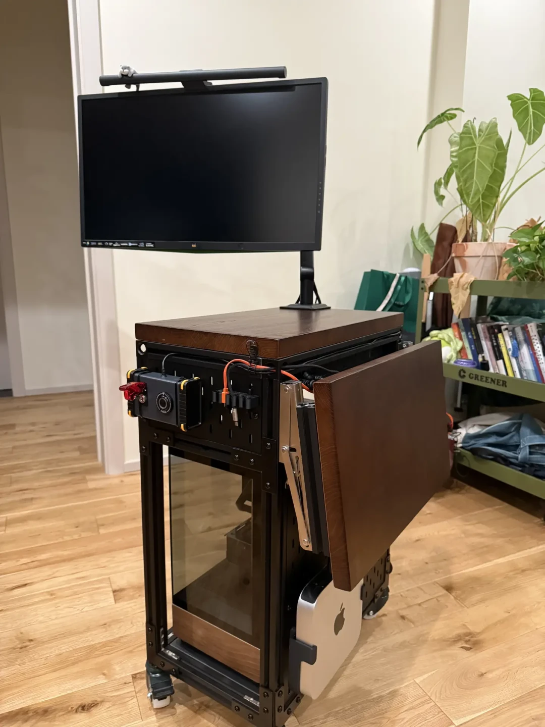铝型材机柜被收藏一万四千多次:HomeLab 这波“上柜化”,照抄前先算完三笔账