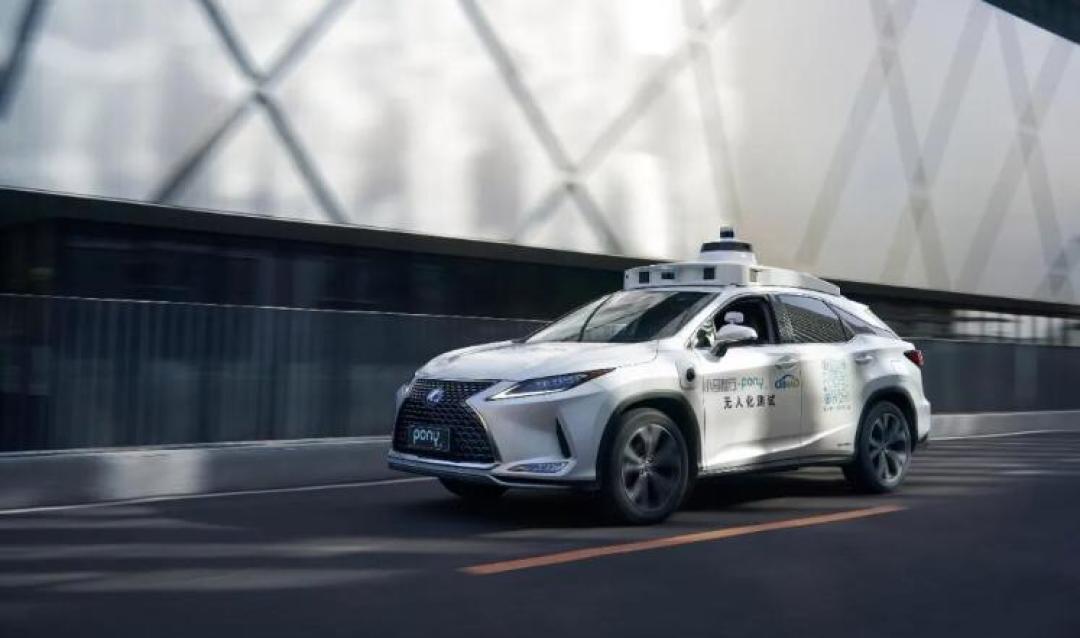 45台车、上路一周:我把Cybercab的夸和翻车全核了一遍,港澳已开展、京沪的要去的先看这篇