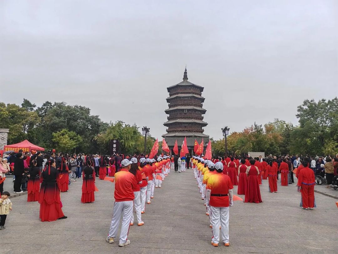 国庆去山西巡礼古建,最先翻车的往往是抢不到票:限流规则、斗拱看法、讲解费,一次捋清