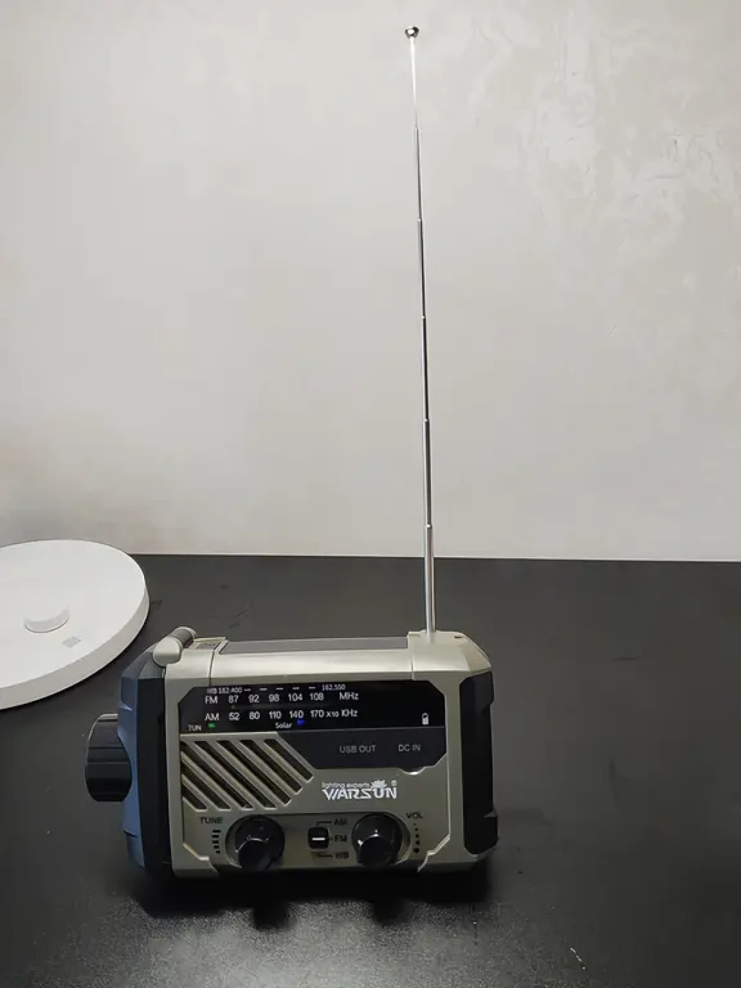 两个月3个台风砸中玉环:这个九月别为手摇功能掏钱,应急收音机的三笔社区实测账