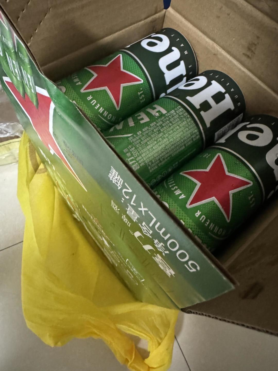 拆箱实拍：喜力经典500ml整箱12罐