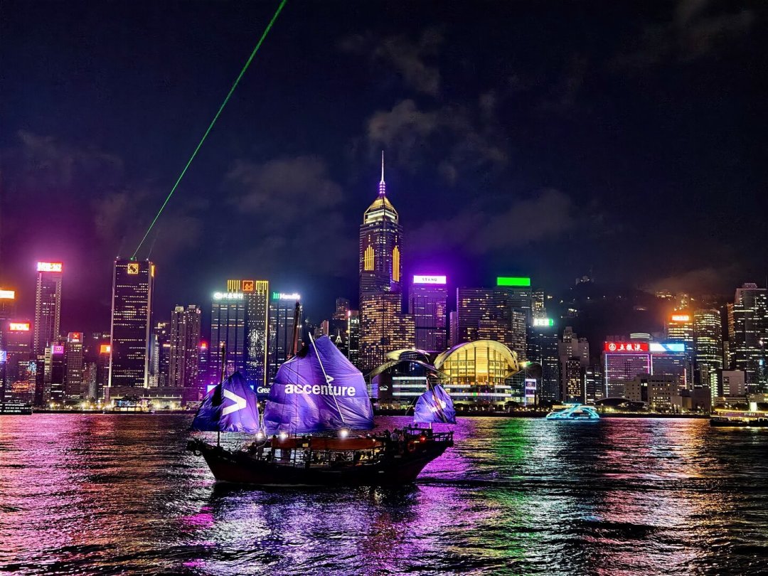 刘德华的两本账:红馆20场已经封顶,内地2027还差三个数——想跨过去看的人,9月21日前先算完这道减法