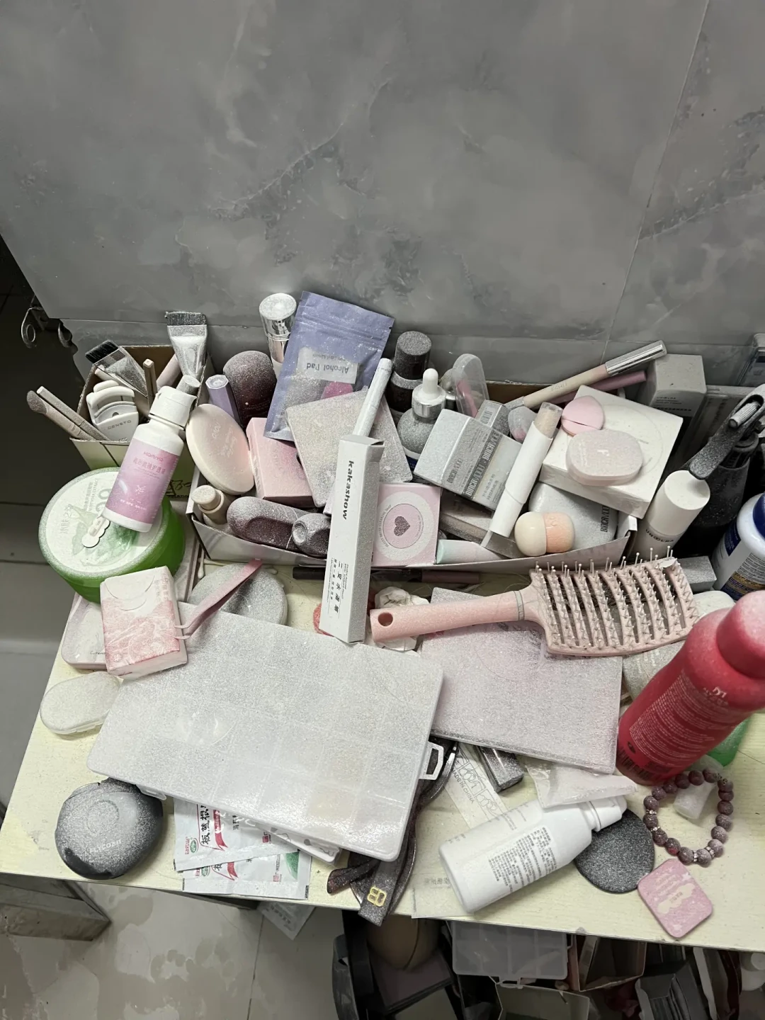 车里那罐灭火器先