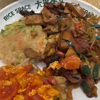 勇哥的称重食堂"背刺"全网：先把2.88元/两换算成元/斤，再看这单谁多收了你的钱