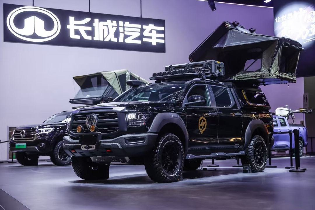 都说大武台凉了，赞助商反而更舍得砸钱：我把2026届的出钱方挨个算了一遍
