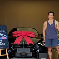 M2 CS交车、300匹家用四驱 | 性能车9.13日报