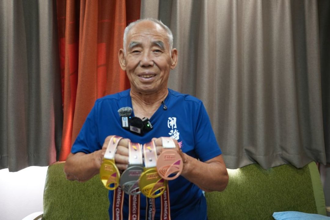 36岁周天成第五次打亚运,30岁石宇奇已被叫老将:秋天想抄“冠军同款”的威克多球友,先把身体年龄对进参数表