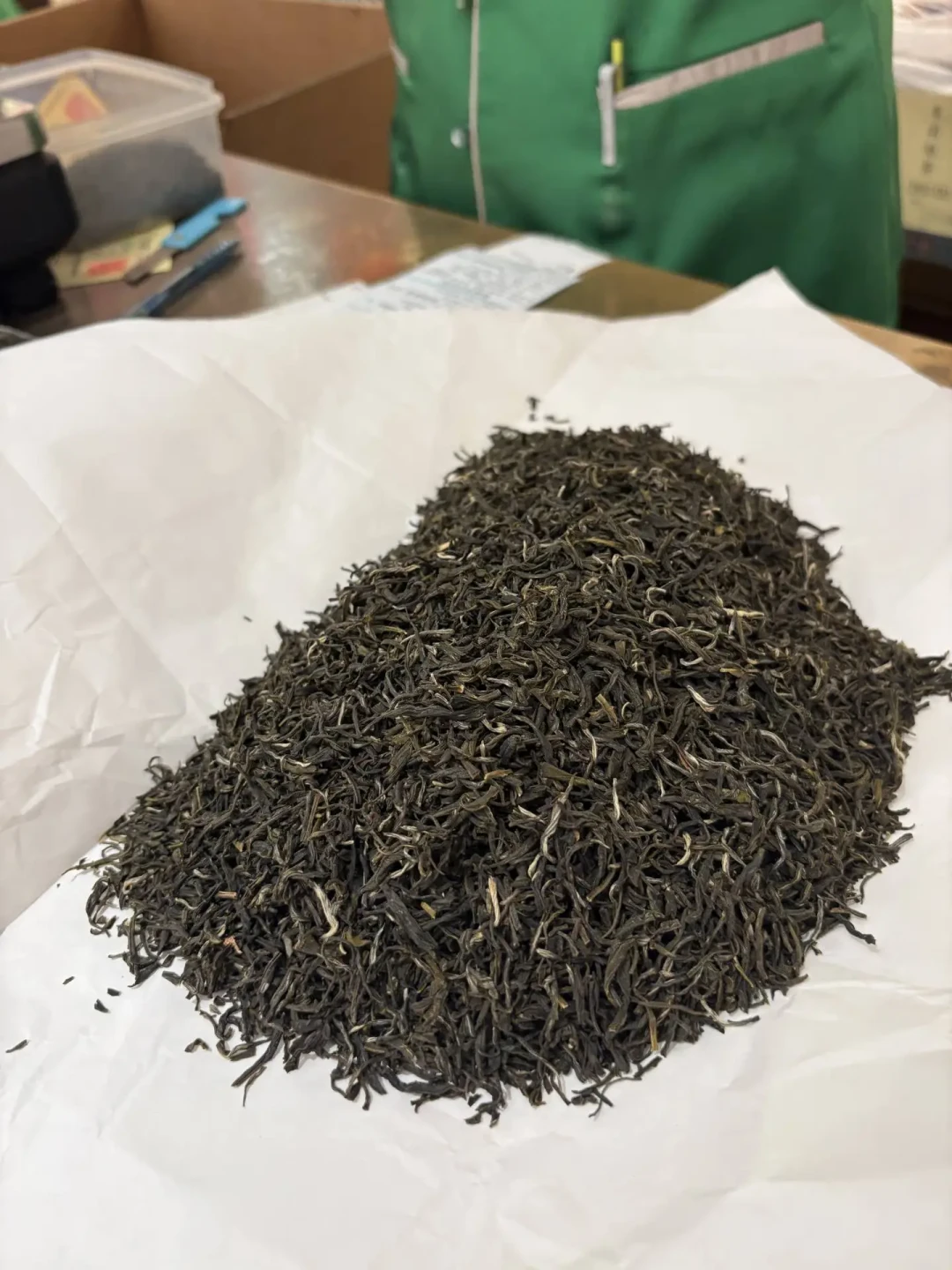 中秋前网上下单张一元的先别急着买:翻完今年353条评论,要问的是发货方、生产日期和窗口期