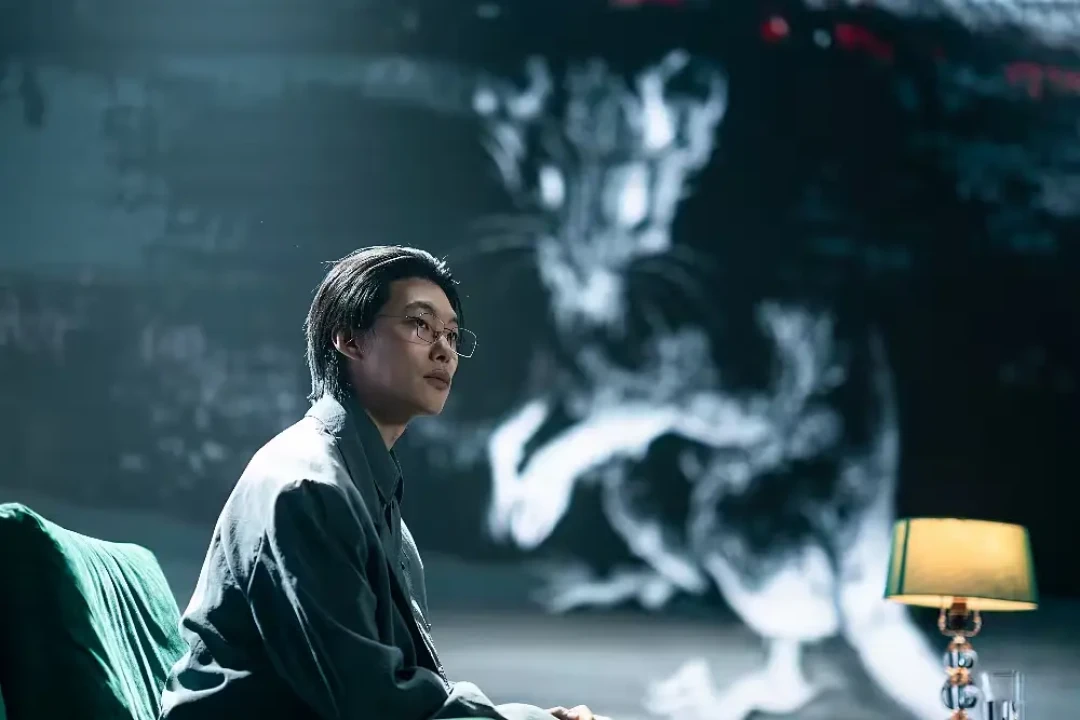 奈飞榜单说它是第一,评论区却在打三星:《鼠惑》口碑劈成两半,开不开追就看这三问