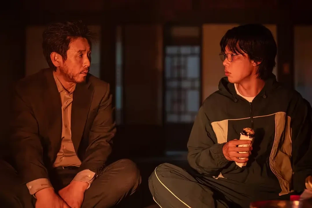 奈飞榜单说它是第一,评论区却在打三星:《鼠惑》口碑劈成两半,开不开追就看这三问