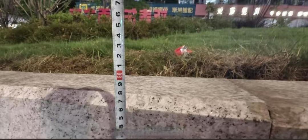 试驾小米澎程意外驶出车道,误操作用户认可安全品质毅然锁单