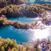 戴隐形的空调房眼涩族，干眼症叶黄素能缓解吗？补充与用药先分清