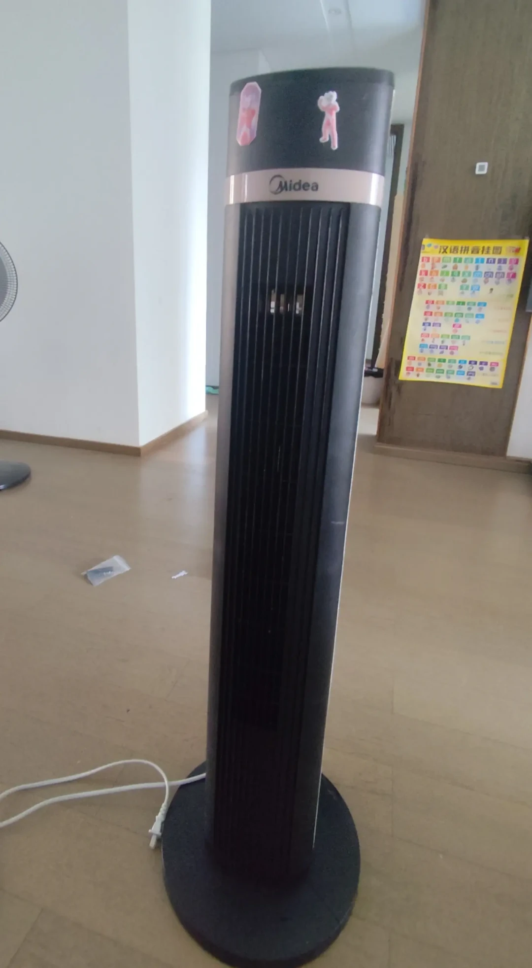 收风扇前,别急着喷清洁剂套袋「空转」:先看扇型,再决定擦、洗还是拆