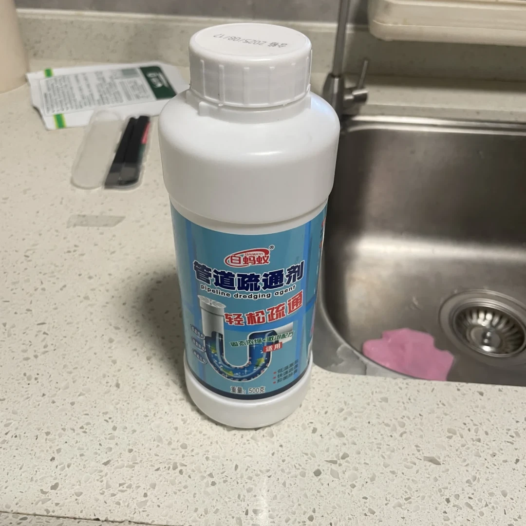 厨房下水道被油污堵了？别急着倒小苏打白醋，也别整瓶怼疏通剂：先看堵到哪一步，再决定怎么通