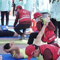 马拉松跑完别急着躺！营养师：错过这45分钟，恢复速度慢三天