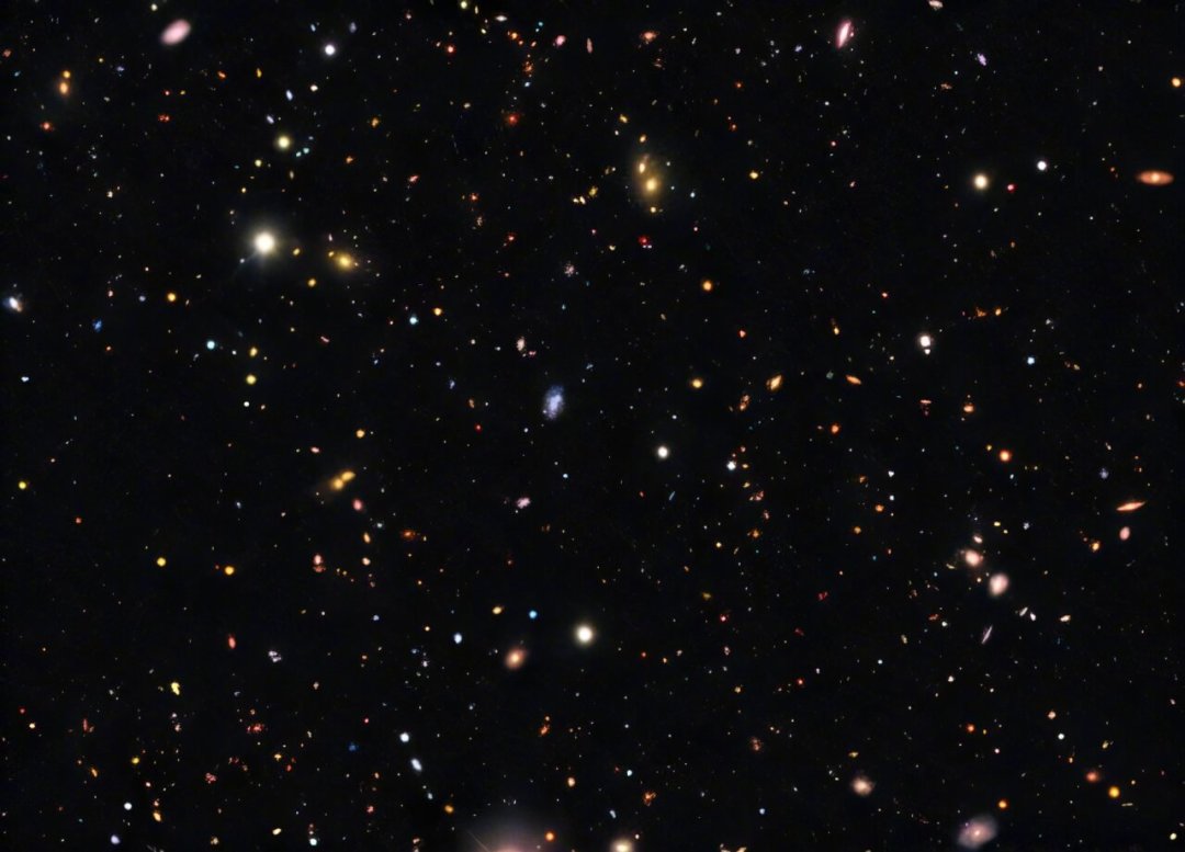 你的望远镜在柜子里吃灰,他们已经找到了42颗超新星:9月的新月窗口来了,报名巡天前先看这三笔账