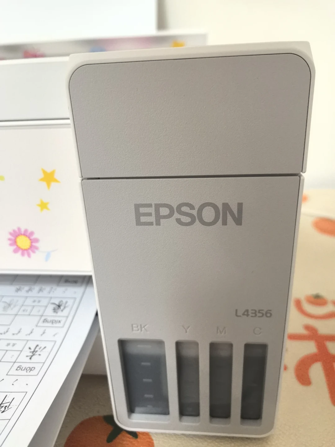 开学季爱普生型号刷屏:L3251、L3351、L3556、L4356差在哪?翻完30多篇晒单和求助帖,先算清「功能、券、Wi-Fi」三笔账再付款