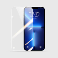别急着给 iPhone 18 Pro 贴膜：万元抗反射屏，一张假「AR膜」就能让它越贴越糊——该不该贴、真假怎么验，我替你捋清了