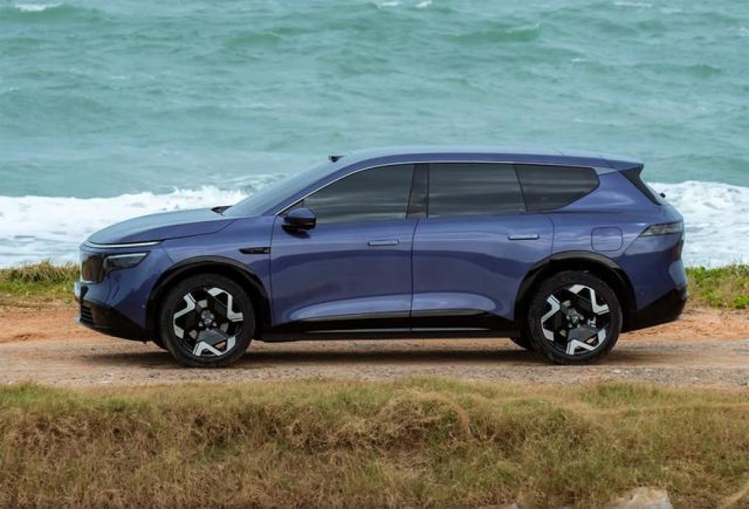 NX7实车都到店了,但你蹲的这台车可能被全网读错了:续航不是300+,激光雷达是选装,动力也不是增程