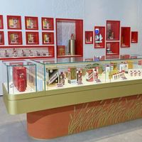 去年破1800，今年被挺回1700+：中秋前把飞天的五张价签摊开，再决定买、卖还是等