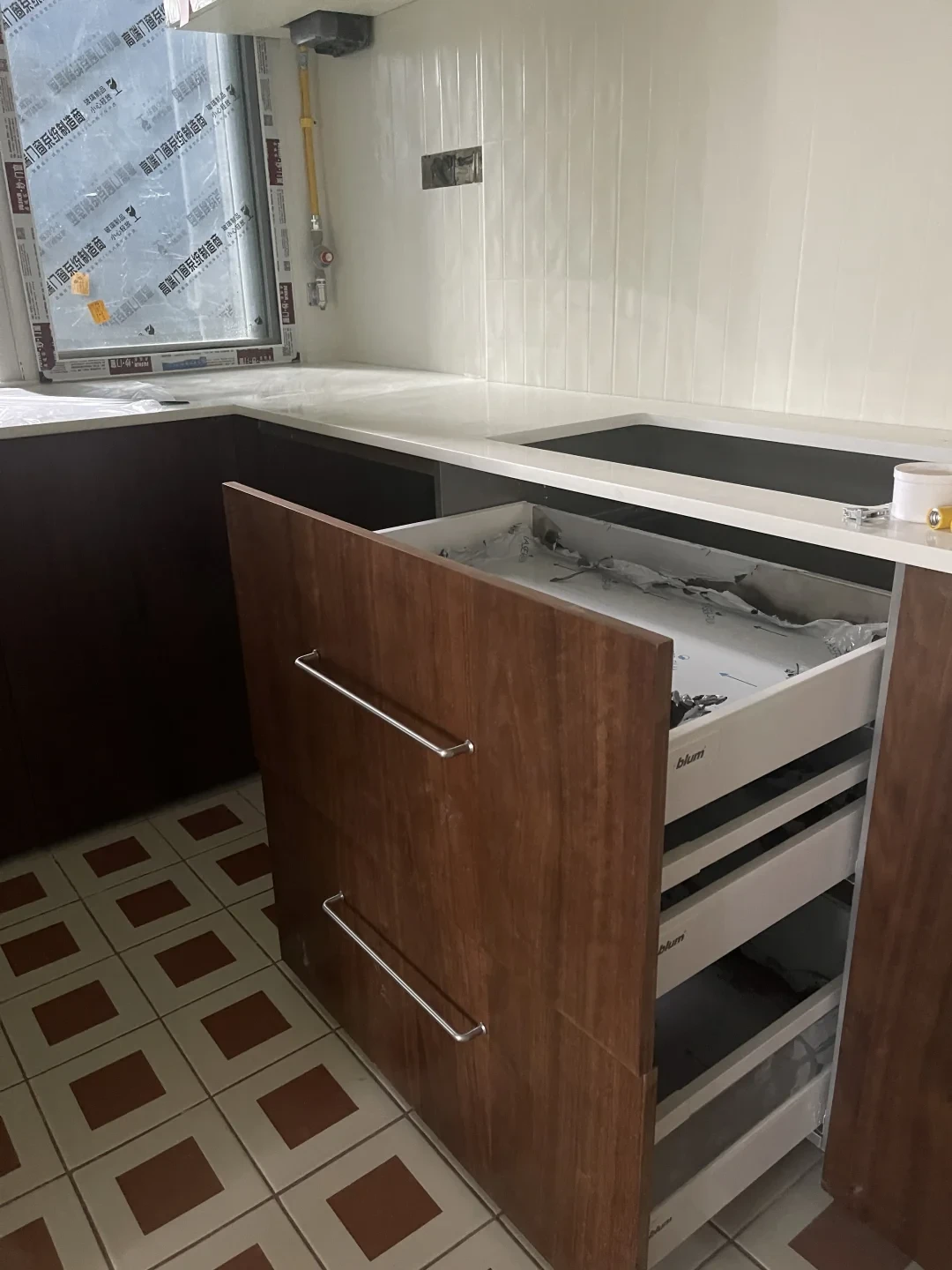 全屋报价800一只的百隆骑马抽,她网购30只落地350:想抄作业,先算清三笔账