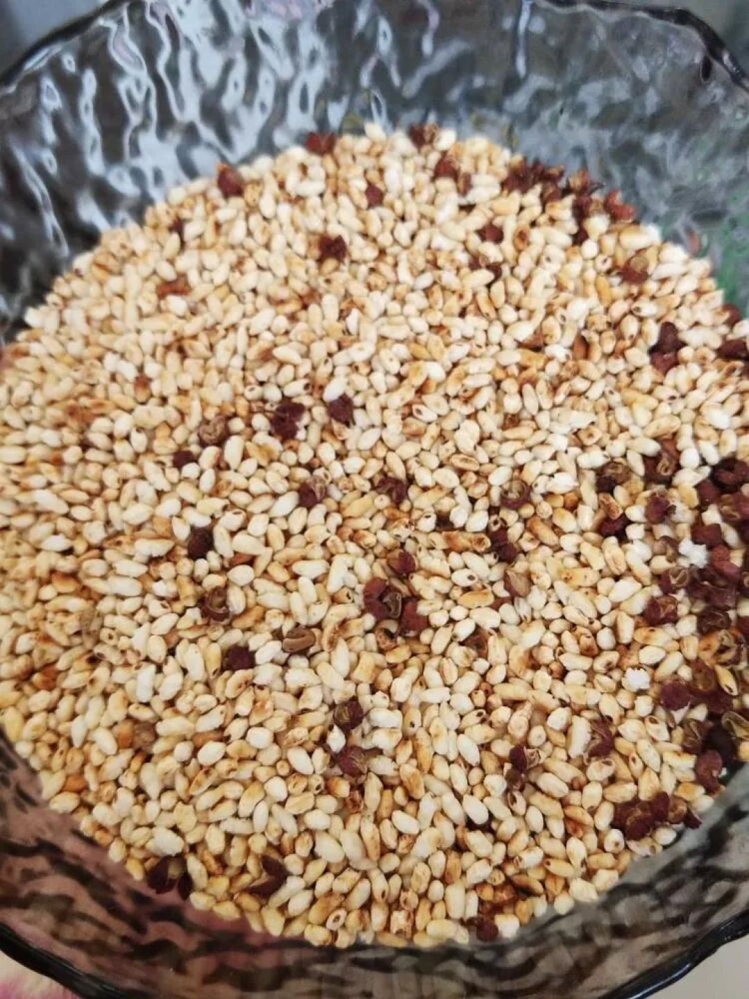 19份粉蒸肉配方摆在一起才看清：开水冷水吵得最凶的那步，恰恰最不决定翻车