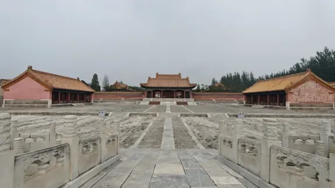 国庆去清西陵,先把门票这笔账算明白:通票108、两陵90、年卡几十块,你该选哪种?