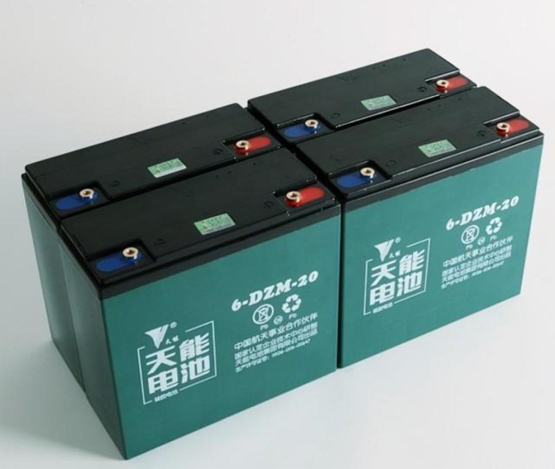 冷空气还没到,门店的换新价目表先到了:电驴冬天掉的续航,一部分是假衰减