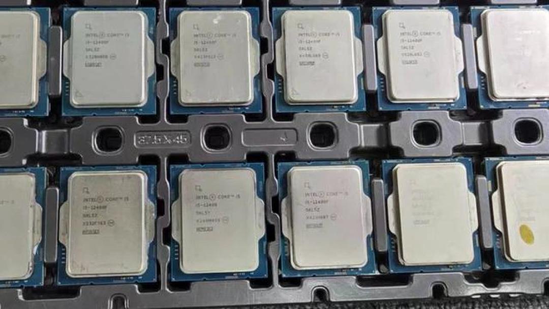 i3-12100F翻倍、13400F跌成白菜、二手5800X3D卖得比全新的贵：9月的CPU市场裂成了三派