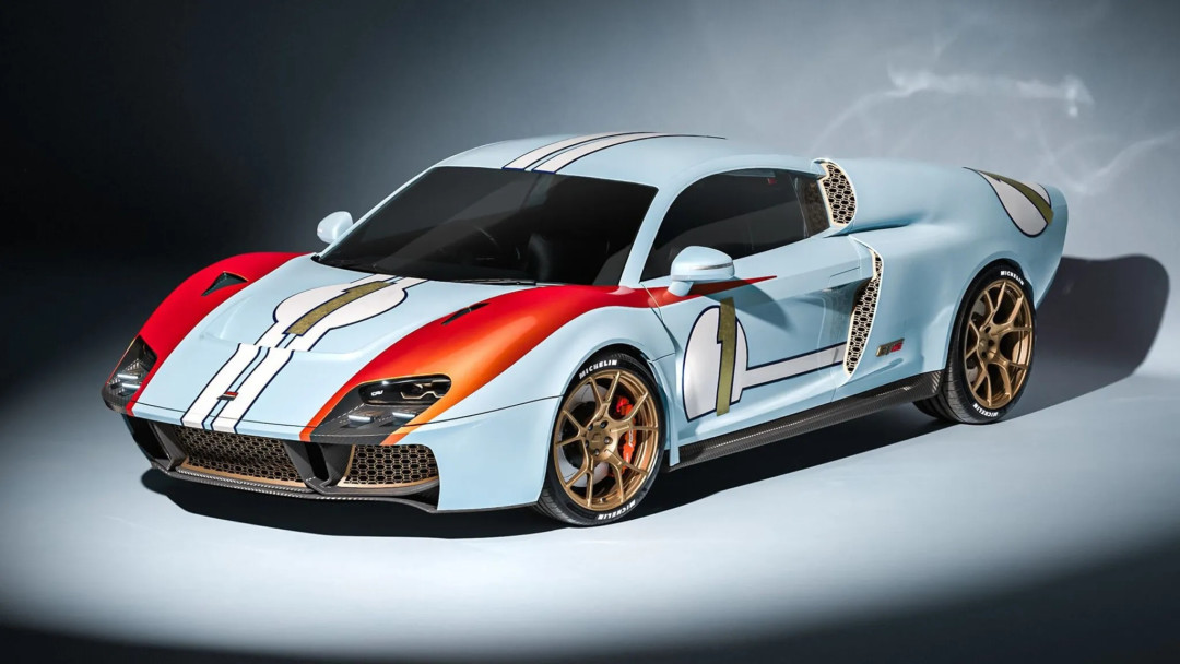 勒芒并排冲线60年:GT40原版拍出1320万美元,现款福特GT二手反涨到五六百万——这台