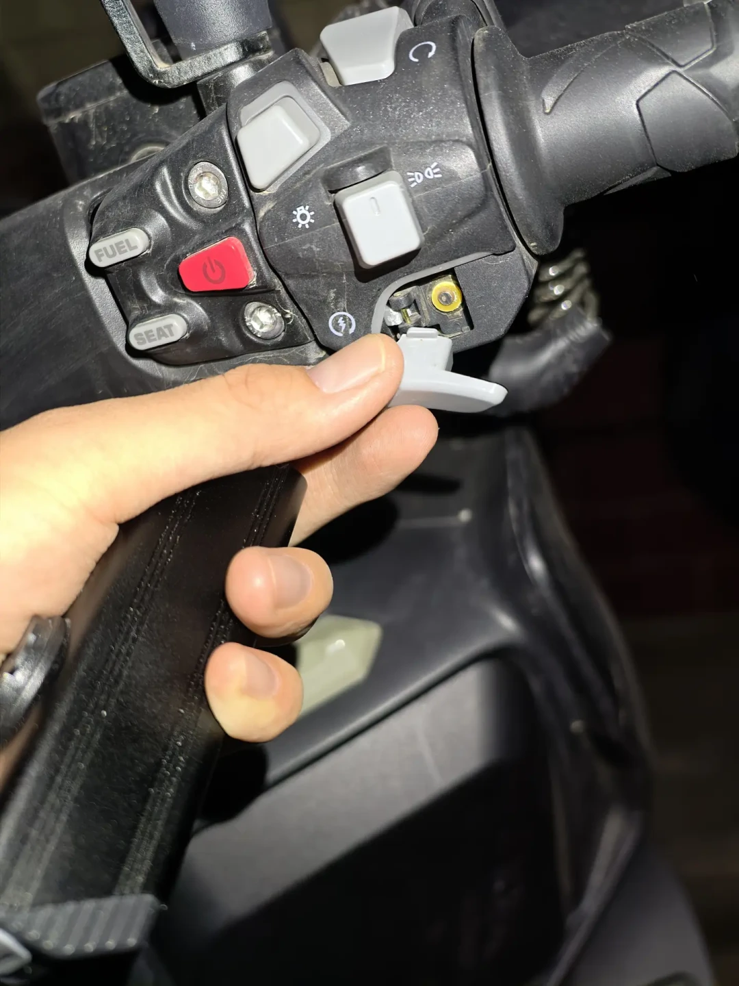 评了分,门店就能拿到钱:升仕售后评价系统刚上线,我翻完297条评论和一年的口碑帖,这把杠杆够不着三个地方