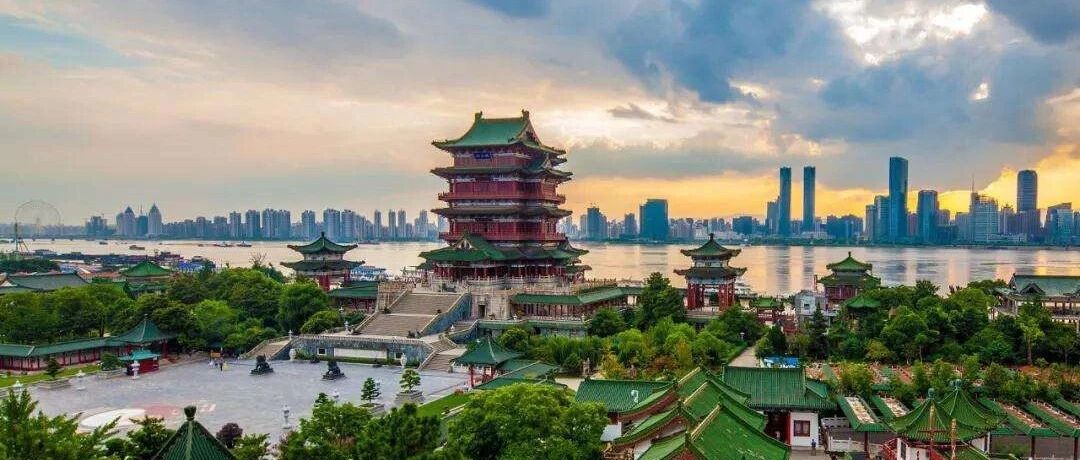 地铁站名会骗人,出口编号不会:滕王阁的