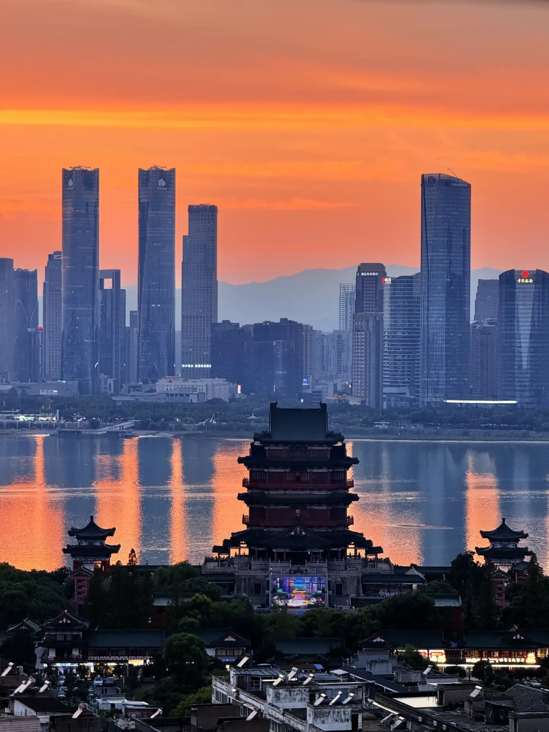 今年秋天去滕王阁追