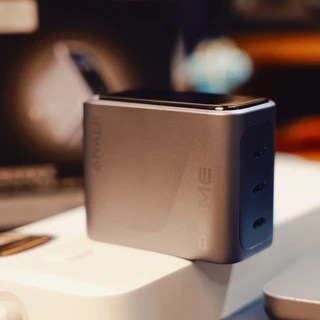 iPhone 18的60W AVS，把安克产品线搅了个底朝天：160W旗舰掉队，65W那颗反而先拿到「满速」名分