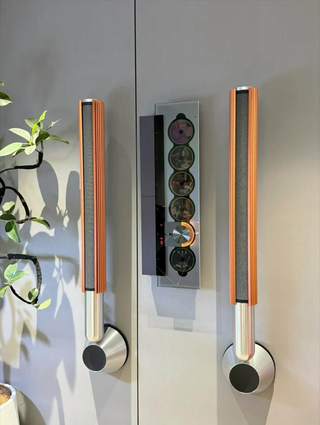 B&O“被卖”传闻刷屏三天,没有第二家确认——但万元订单的三本账已经先动了