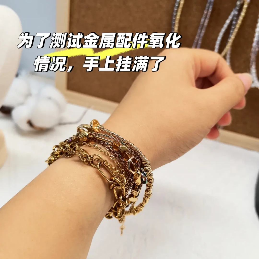 中秋国庆市集备货开始了,先翻你的配件袋:21件标着S925的抽检品,18件是铜锌镍合金