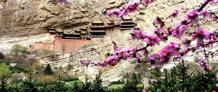 金庸女主重读战开到笑傲江湖：我把2181条评论里的4个热说法拿原著和各版电视剧核了一遍
