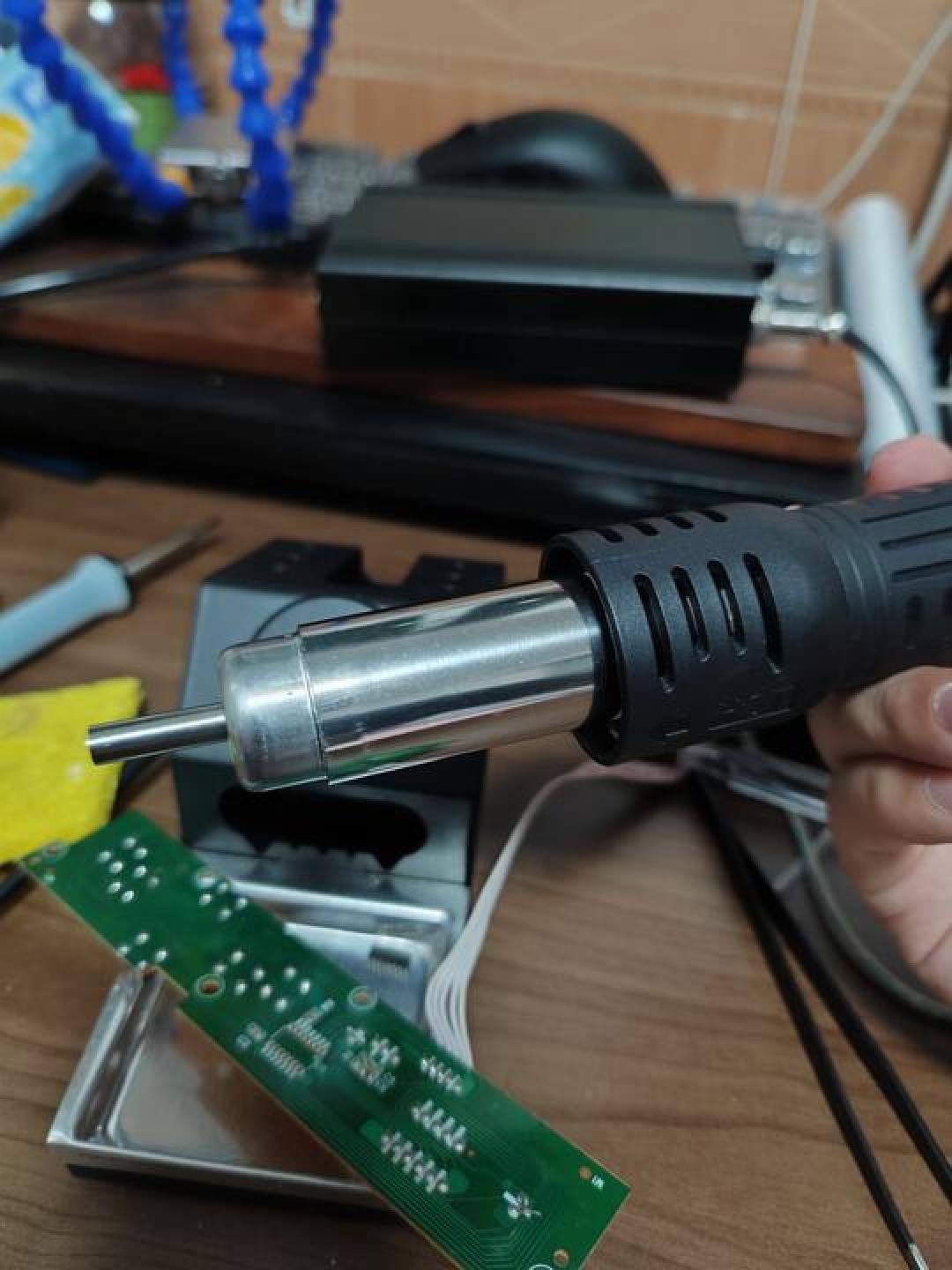 口袋热风枪AirGo140明天开卖:拆焊翻车多半是